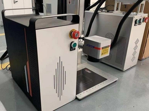 Máy làm đường cong bề mặt sợi laser 3D