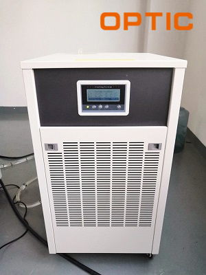 H&igrave;nh ảnh hệ thống l&agrave;m m&aacute;t m&aacute;y h&agrave;n laser